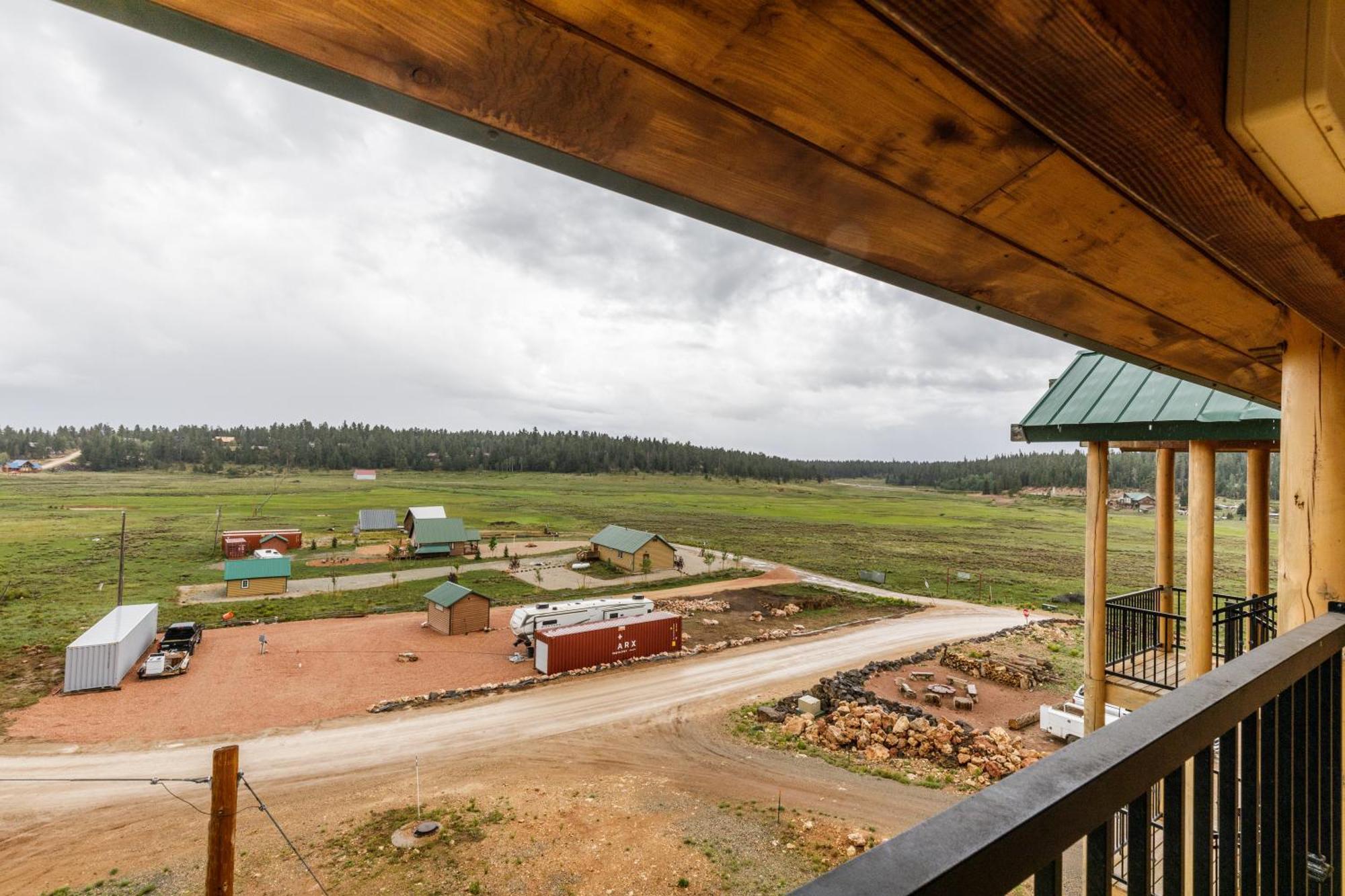 The Lodge at Duck Creek Duck Creek Village Buitenkant foto